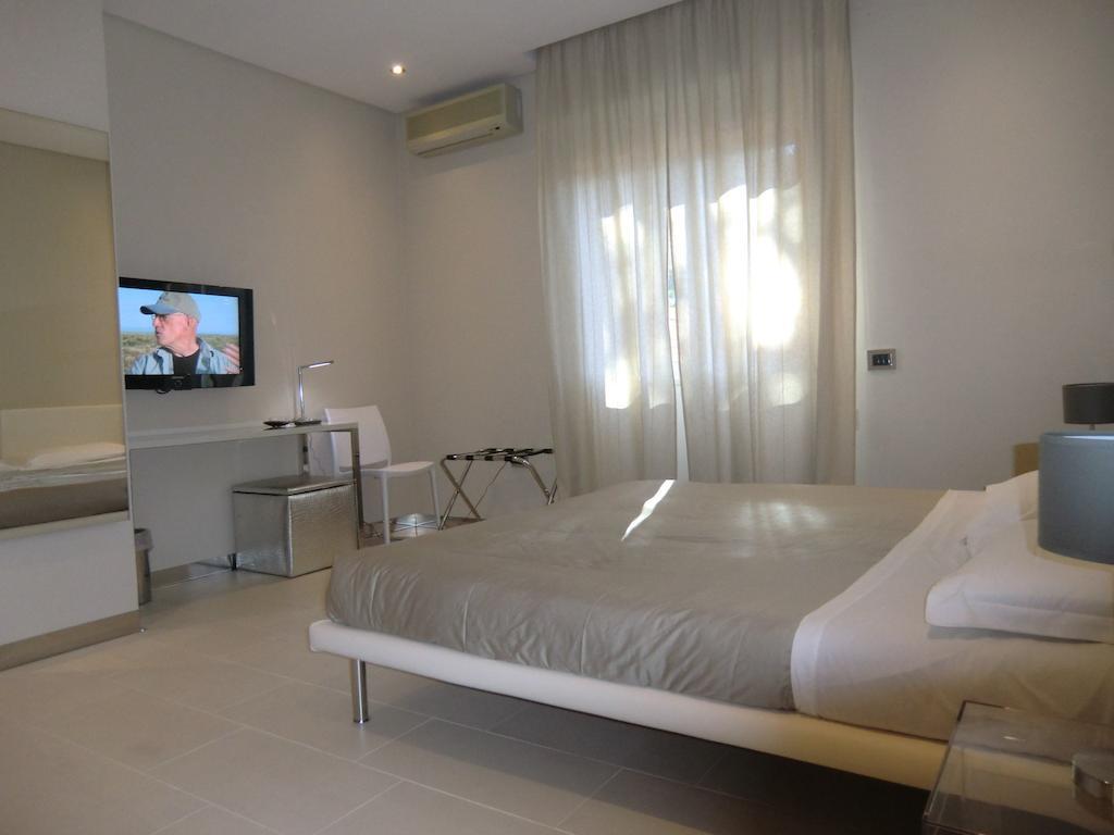 B&Beach Cagliari Guest House Room photo