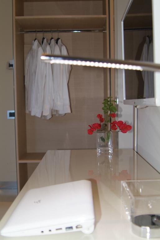 B&Beach Cagliari Guest House Room photo