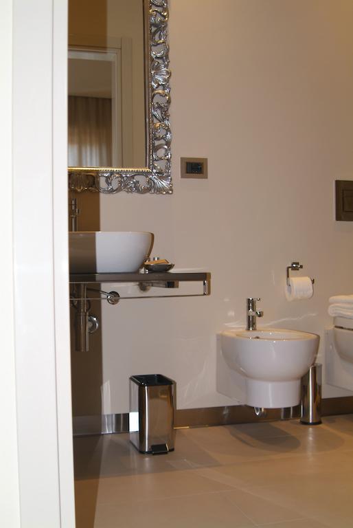 B&Beach Cagliari Guest House Room photo